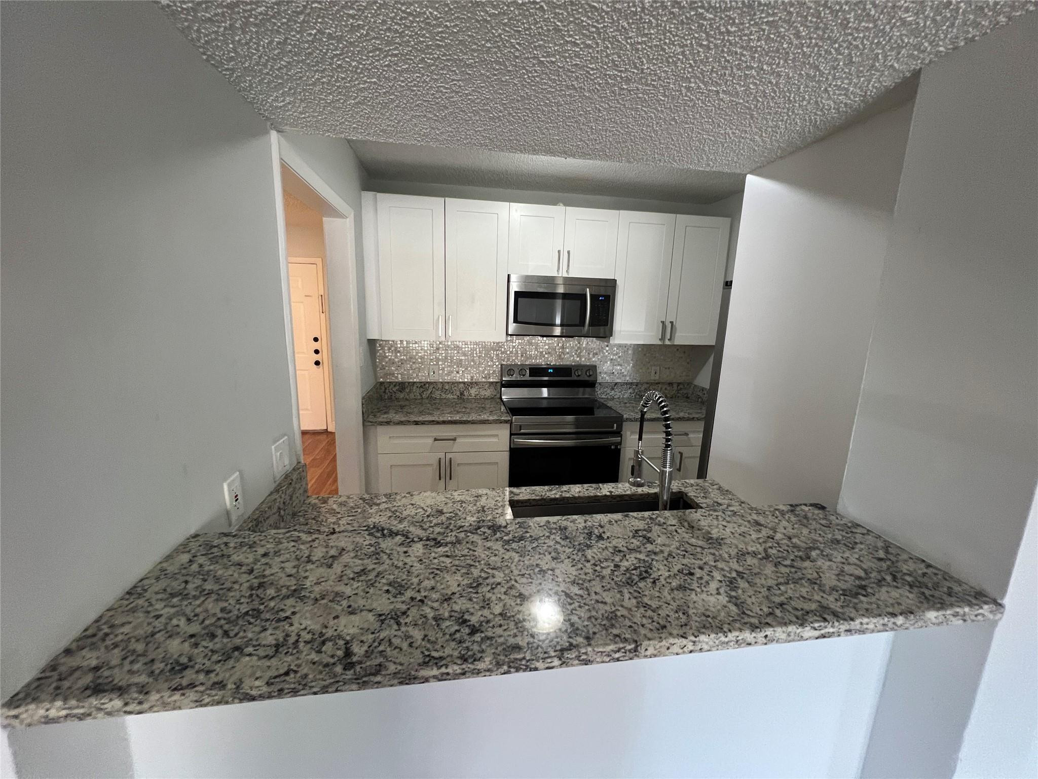 4341 West McNab Road, Unit 10 Pompano Beach, FL 33069 - Photo 20 of 39 Photo 22
