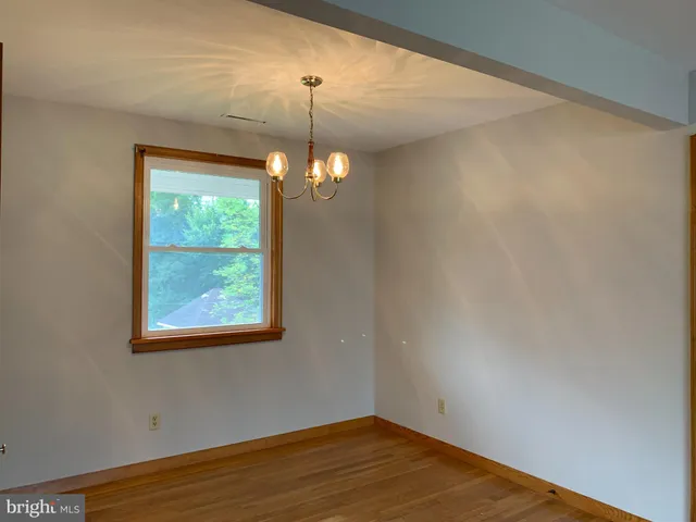 $1,600 | 111 Green Street, Unit 3, Warrenton, VA 20186