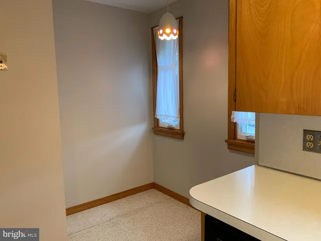 $1,600 | 111 Green Street, Unit 3, Warrenton, VA 20186