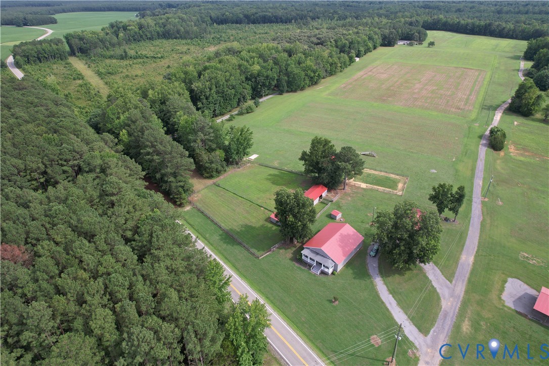20827 Carson Road Dinwiddie, VA 23841 - Photo 10 of 43