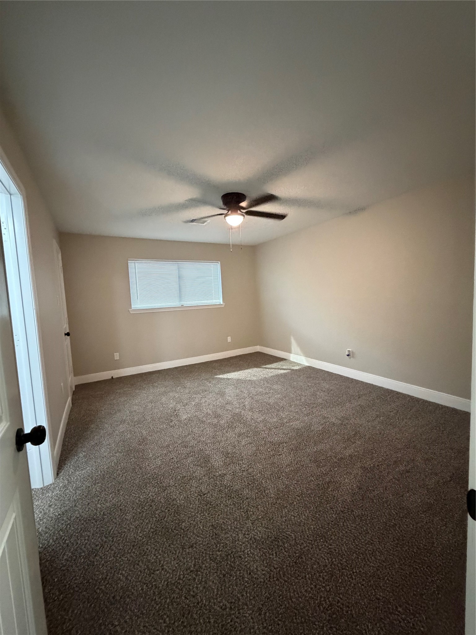 220 Austin Street Angleton, TX 77515 - Photo 24 of 29 Gallery Image 24