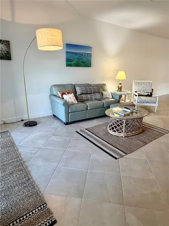 $4,200 | 8057 Shore Lake Drive, Englewood, FL 34224