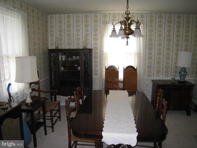7006 Ridge Drive Alexandria, VA 22306 - Photo 3 of 12 Dining Room