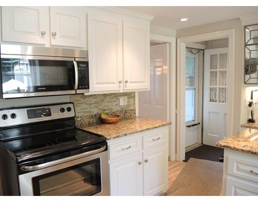 34 Meadowbrook Road Needham, MA 02492 - Photo 7 of 29