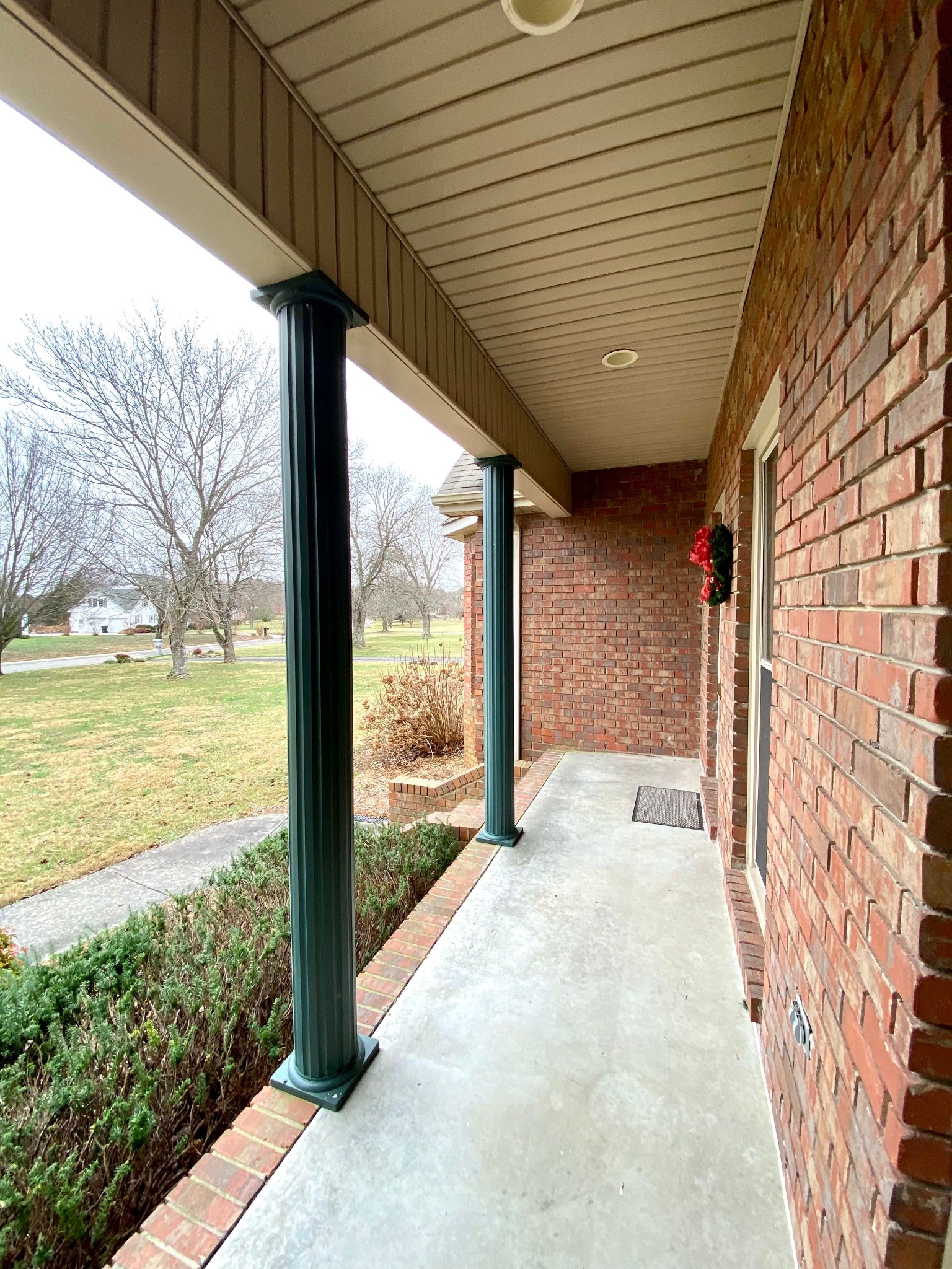 815 12 Oaks Road Tullahoma, TN 37388 - Photo 3 of 64 Gallery Image 3