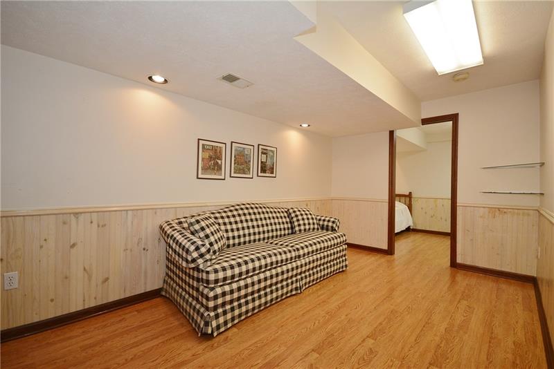 171 Shadow Ridge Drive Pittsburgh, PA 15238 - Photo 21 of 25 Gallery Image 21