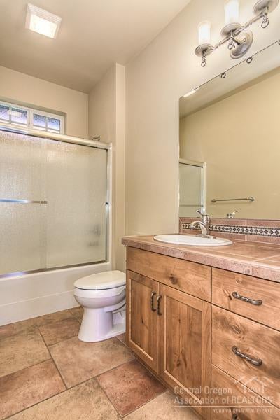 835 Northwest Rimrock Drive Redmond, OR 97756 - Photo 13 of 23 Additional Photo