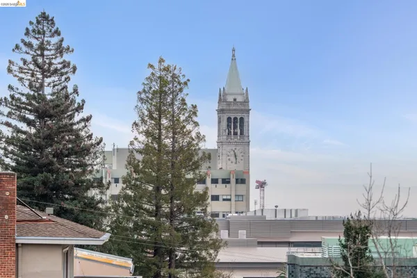 $949,000 | 2600 Hilgard Avenue, Berkeley, CA 94709