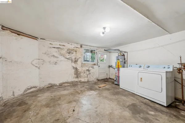 $949,000 | 2600 Hilgard Avenue, Berkeley, CA 94709