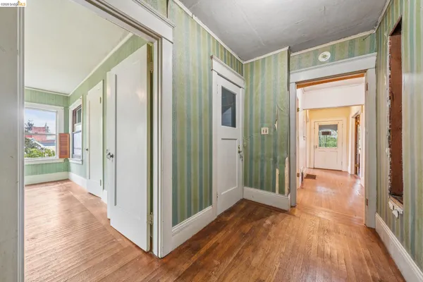 $949,000 | 2600 Hilgard Avenue, Berkeley, CA 94709