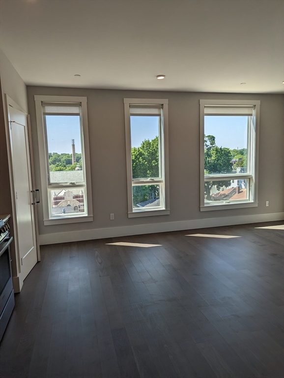 3193 Washington Street, Unit 407 Boston, MA 02130 - Photo 10 of 10