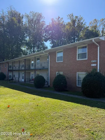 $850 | 4358 Eastern Pines Road, Unit 25, Greenville, NC 27858