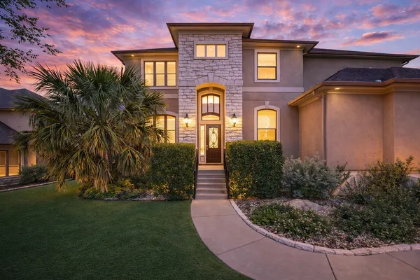 $1,235,000 | 2300 Lakehurst Road, Spicewood, TX 78669