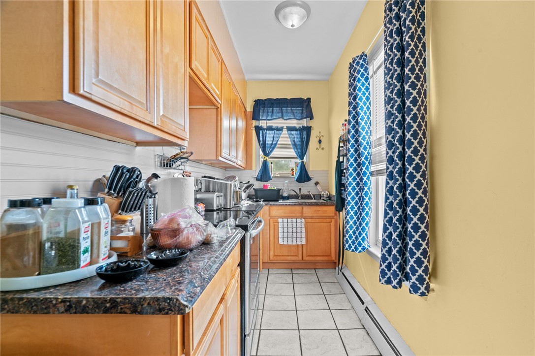 51 Johnson Street Pawtucket, RI 02860 - Photo 11 of 46