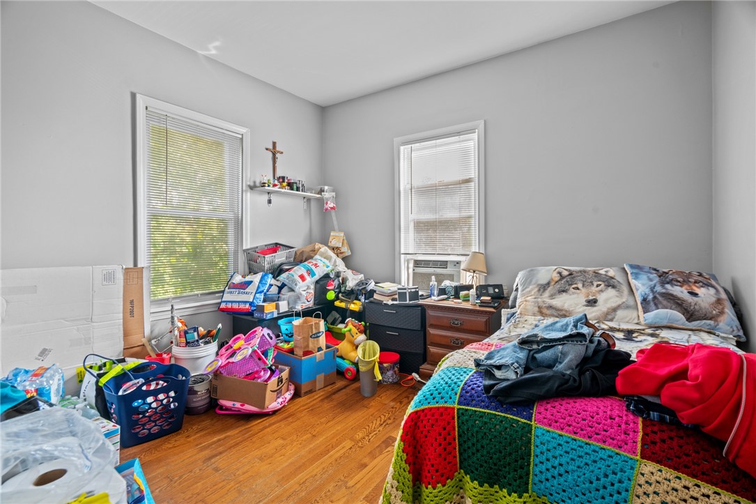 51 Johnson Street Pawtucket, RI 02860 - Photo 13 of 46