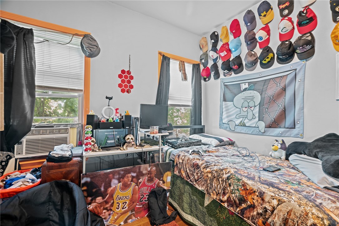 51 Johnson Street Pawtucket, RI 02860 - Photo 15 of 46