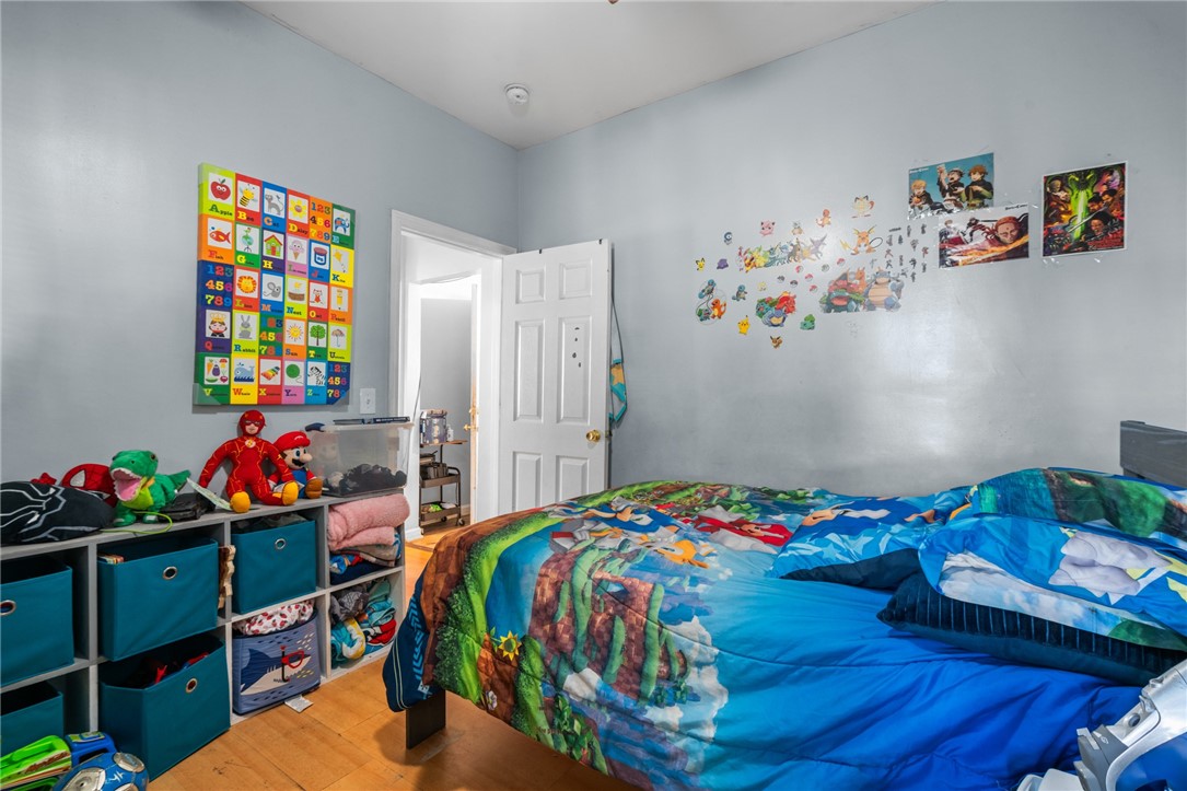 51 Johnson Street Pawtucket, RI 02860 - Photo 32 of 46