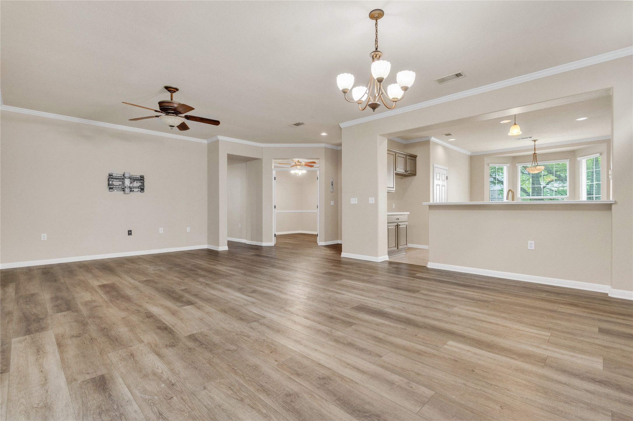 409 Rio Grande Loop Georgetown, TX 78633 - Photo 15 of 34 Living room/Dining Room open concept