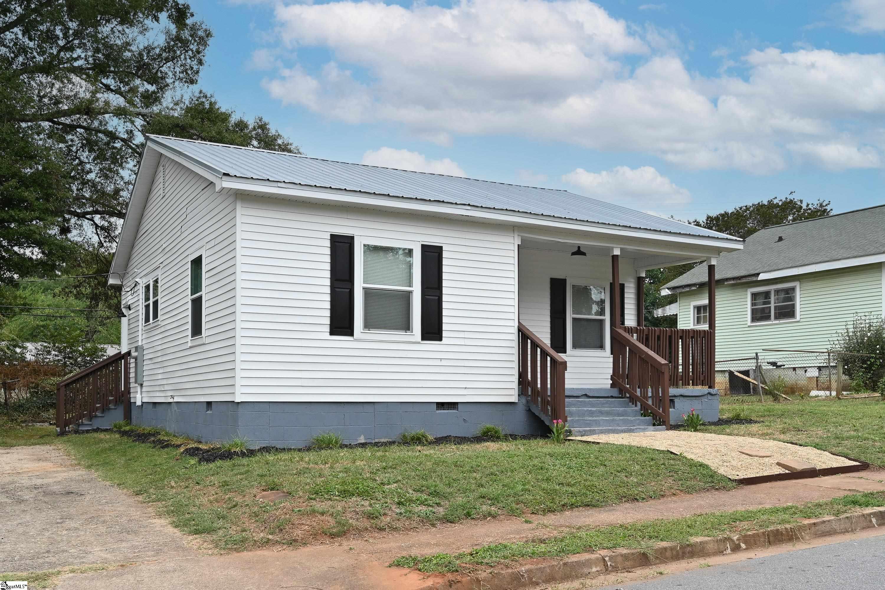 311 D Street Anderson, SC 29625 - Photo 3 of 23 Gallery Image 3