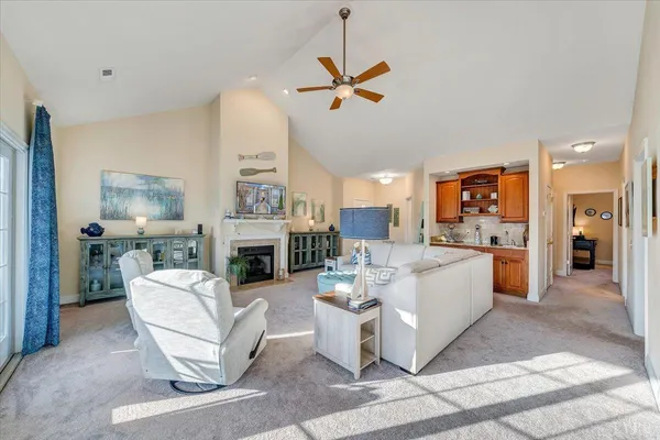 $548,000 | 300 South Pointe Shore Drive, Unit 411, Moneta, VA 24121