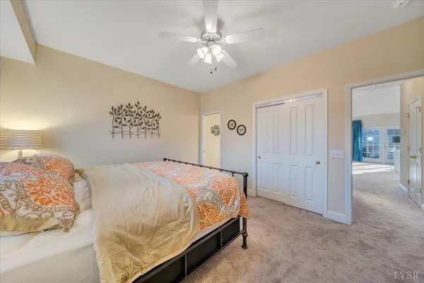 $548,000 | 300 South Pointe Shore Drive, Unit 411, Moneta, VA 24121