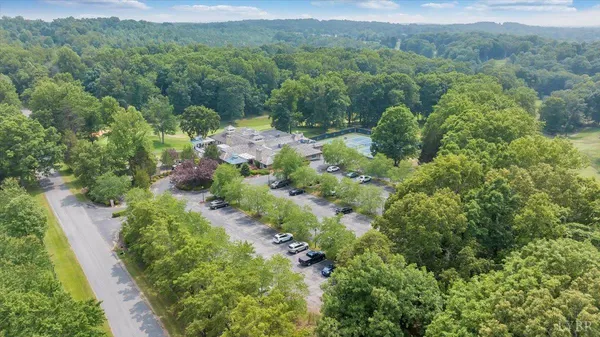$548,000 | 300 South Pointe Shore Drive, Unit 411, Moneta, VA 24121