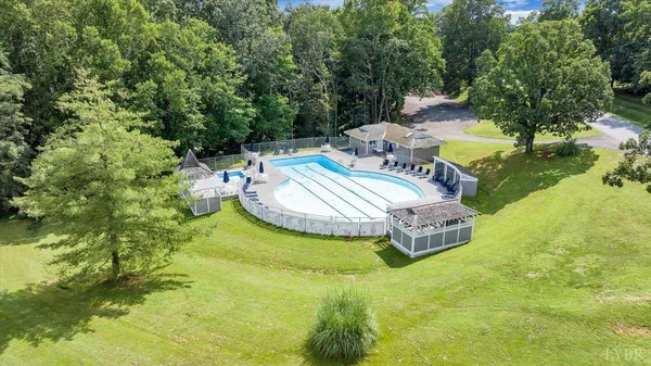 $548,000 | 300 South Pointe Shore Drive, Unit 411, Moneta, VA 24121