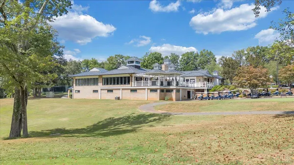 $548,000 | 300 South Pointe Shore Drive, Unit 411, Moneta, VA 24121