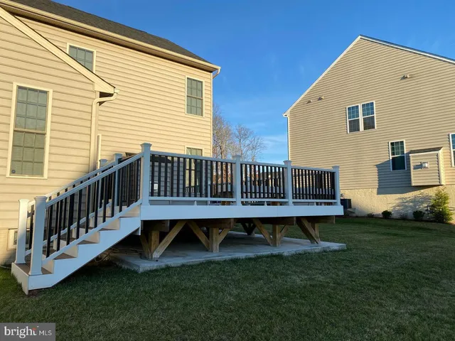 $4,900 | 42159 Tecumseh Hills Drive, Chantilly, VA 20152