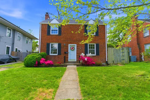 $4,100 | 624 22nd Street South, Arlington, VA 22202