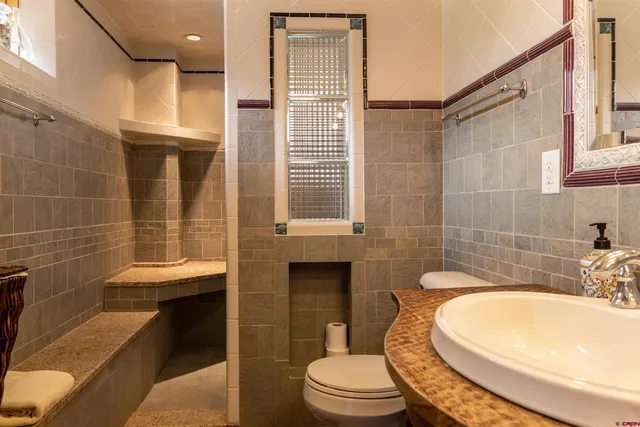 $1,775,000 | 6255 Hood Mesa Trail, Farmington, NM 87401