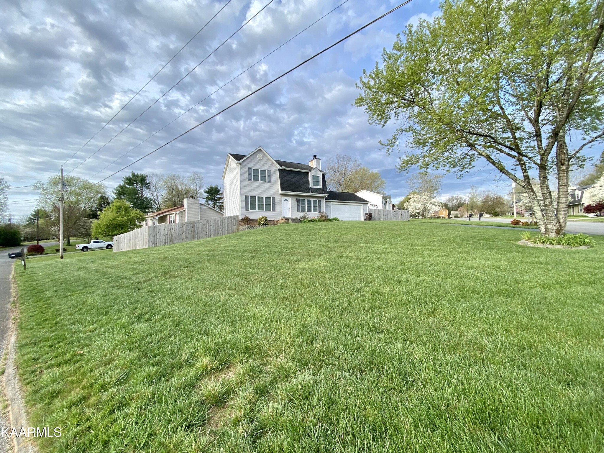 2433 Bishops Bridge Road Knoxville, TN 37922 - Photo 10 of 47 Gallery Image 10