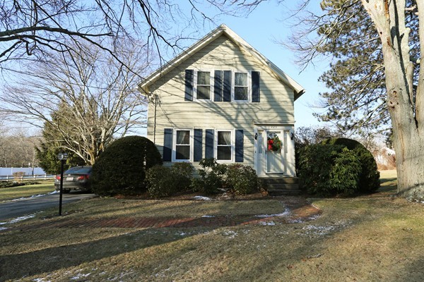 223 Parkerville Road Southborough, MA 01772 - Photo 1 of 19