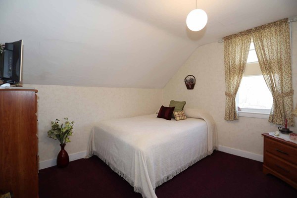 223 Parkerville Road Southborough, MA 01772 - Photo 18 of 19