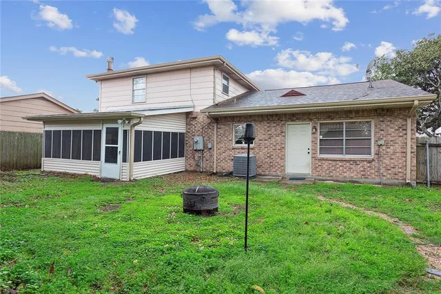 $2,250 | 441 Bellemeade Boulevard, Gretna, LA 70056