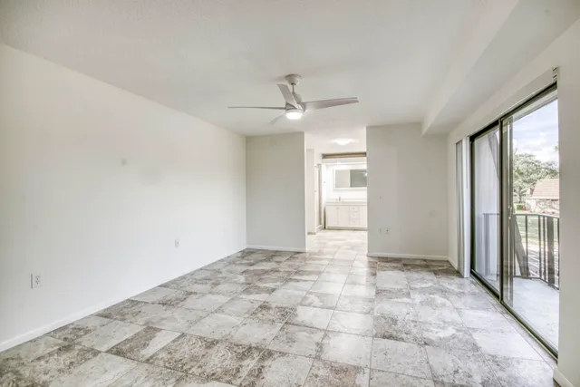 $2,795 | 1607 16th Lane, Palm Beach Gardens, FL 33418