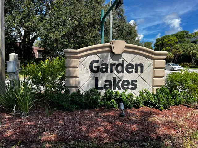 $2,795 | 1607 16th Lane, Palm Beach Gardens, FL 33418