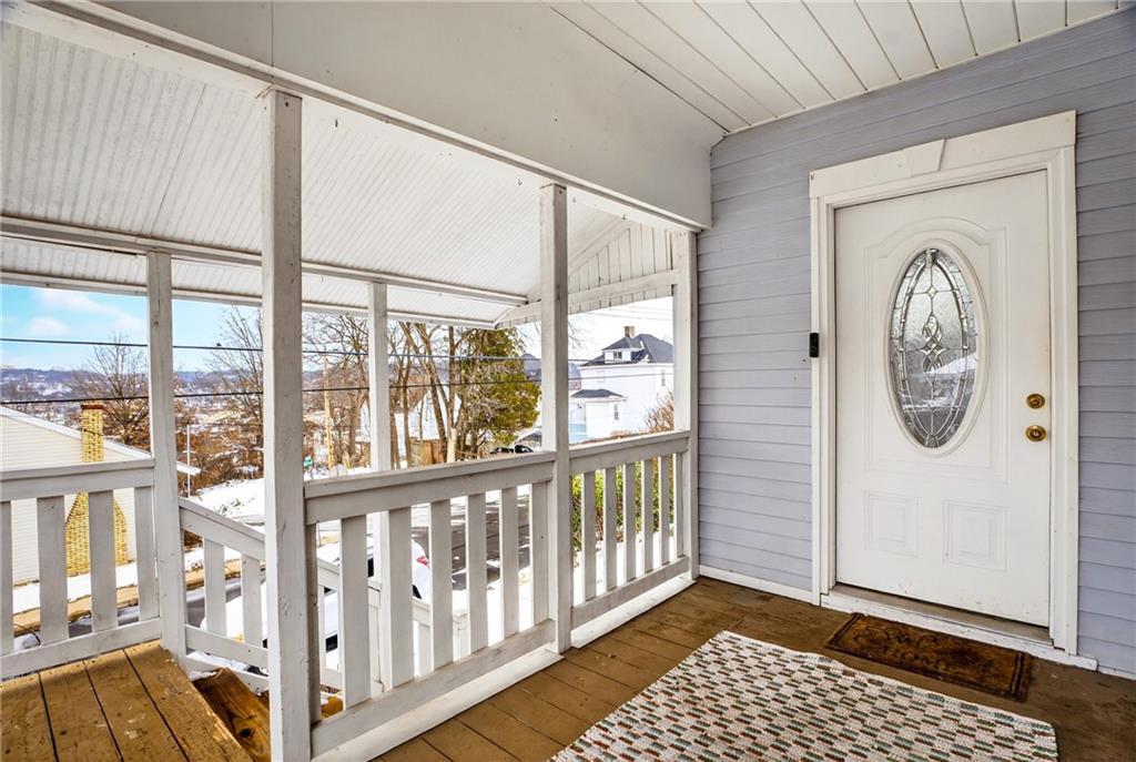 613 Doolittle Avenue Carnegie, PA 15106 - Photo 2 of 47