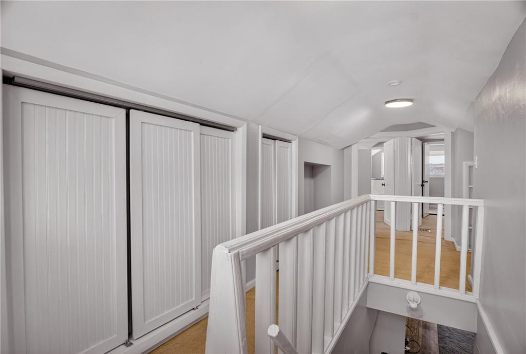 613 Doolittle Avenue Carnegie, PA 15106 - Photo 23 of 47