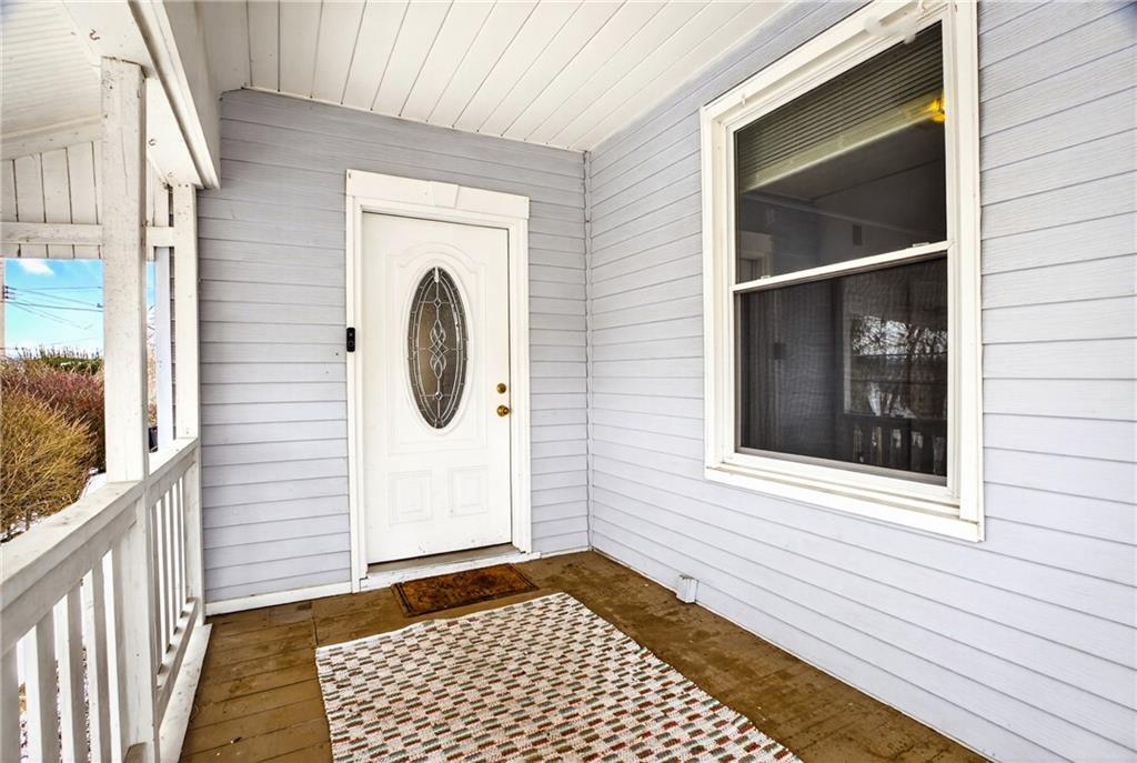 613 Doolittle Avenue Carnegie, PA 15106 - Photo 3 of 47