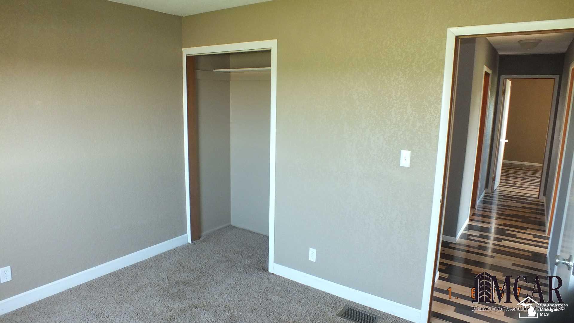 13751 South Custer Road Dundee, MI 48131 - Photo 20 of 26 Bedroom #4