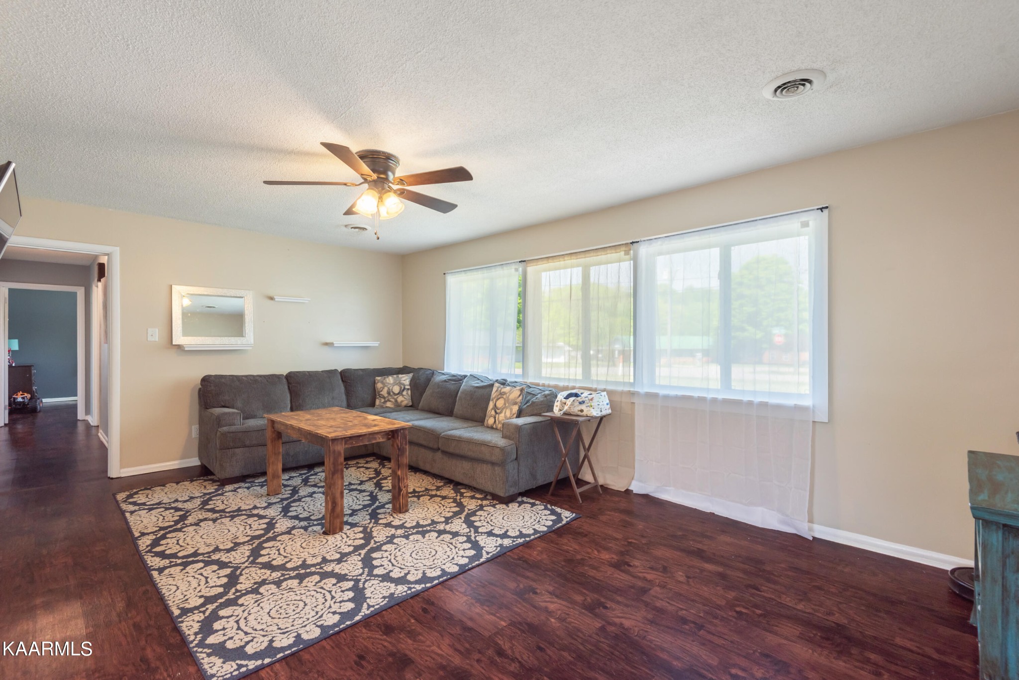 1716 Reaves Road Knoxville, TN 37912 - Photo 7 of 31 Gallery Image 7