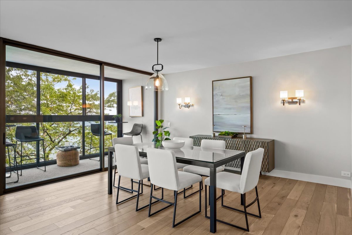 1500 Sheridan Road, Unit 3I Wilmette, IL 60091 - Photo 17 of 37 a view of a dining room with furniture window and wooden floor
