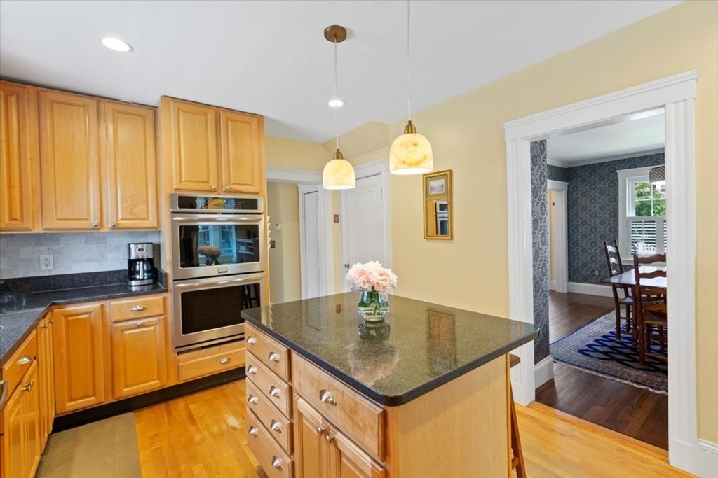 2 Homestead Road Marblehead, MA 01945 - Photo 8 of 32