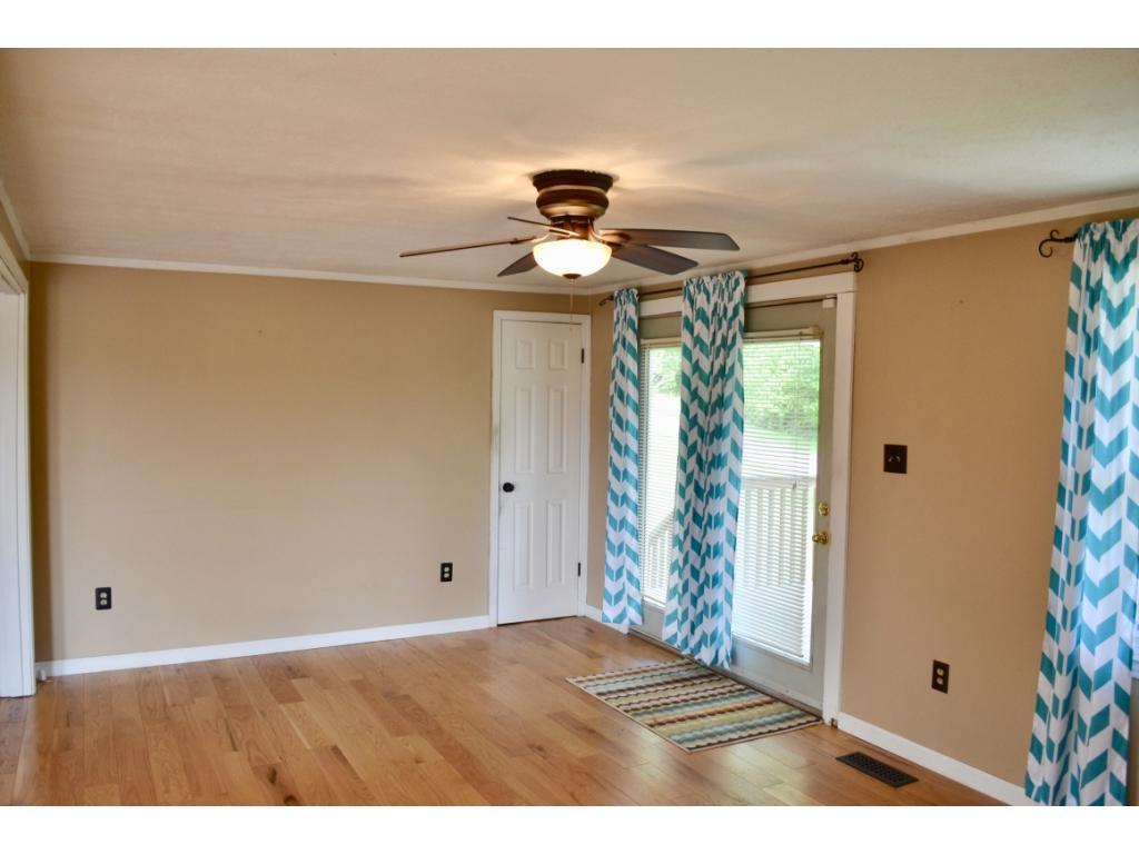 199 Carter Minton Road Dryden, VA 24243 - Photo 14 of 36 Photo 14