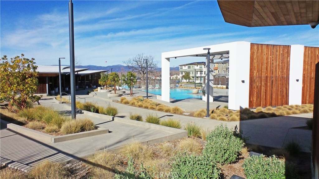 26976 Prospector Road, Unit 201 Valencia, CA 91381 - Photo 8 of 36