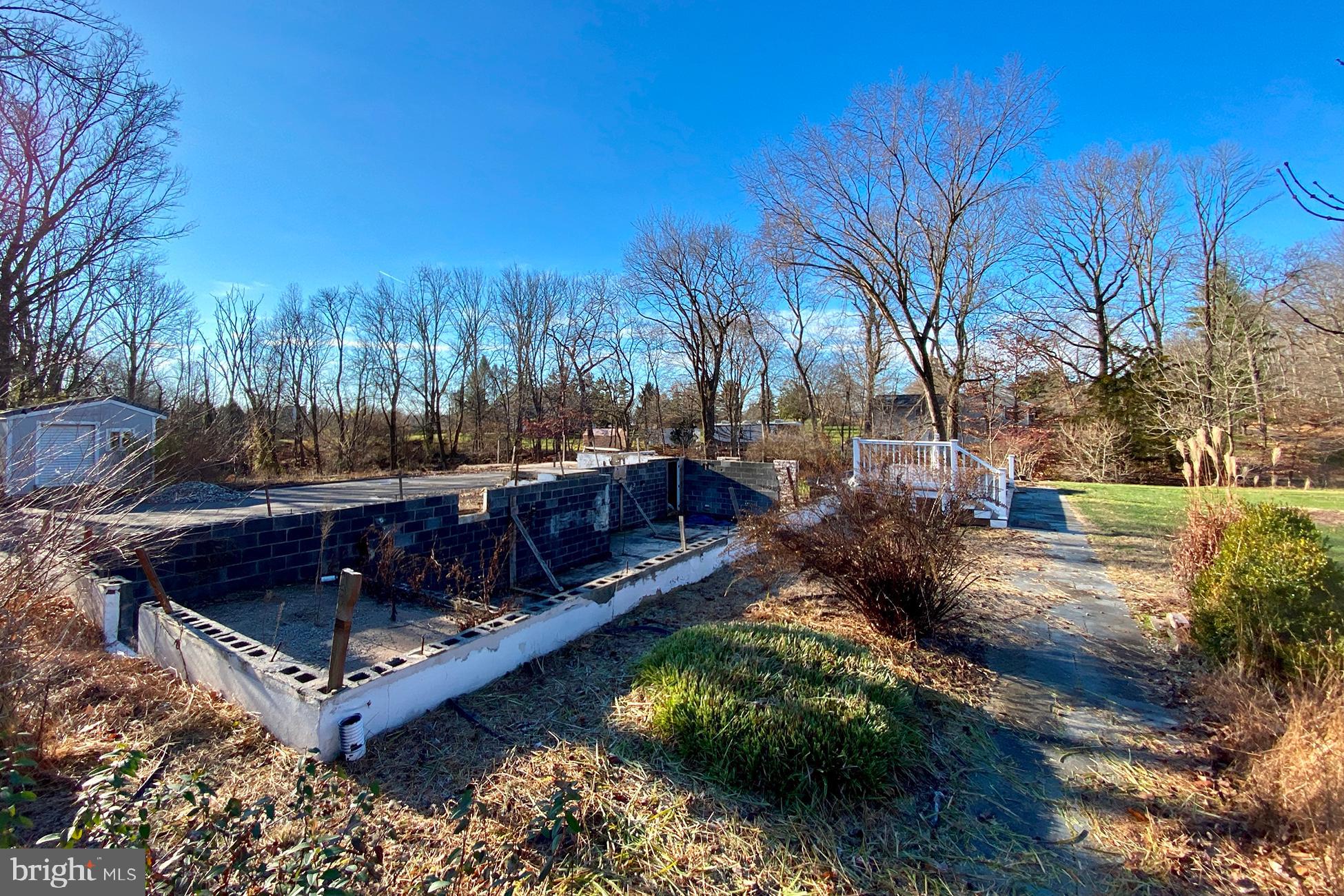 74 Woosamonsa Road Pennington, NJ 08534 - Photo 12 of 21