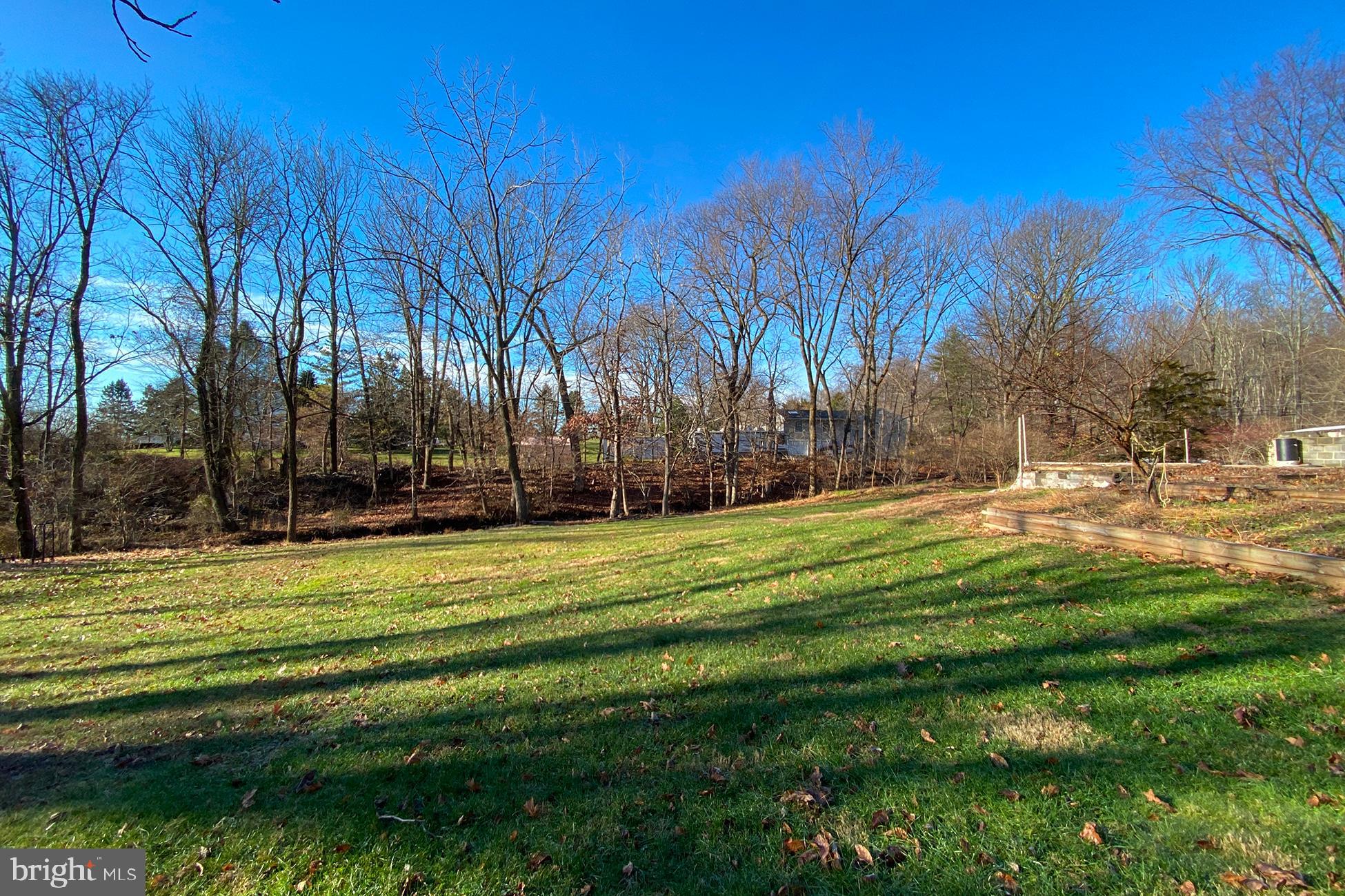74 Woosamonsa Road Pennington, NJ 08534 - Photo 19 of 21