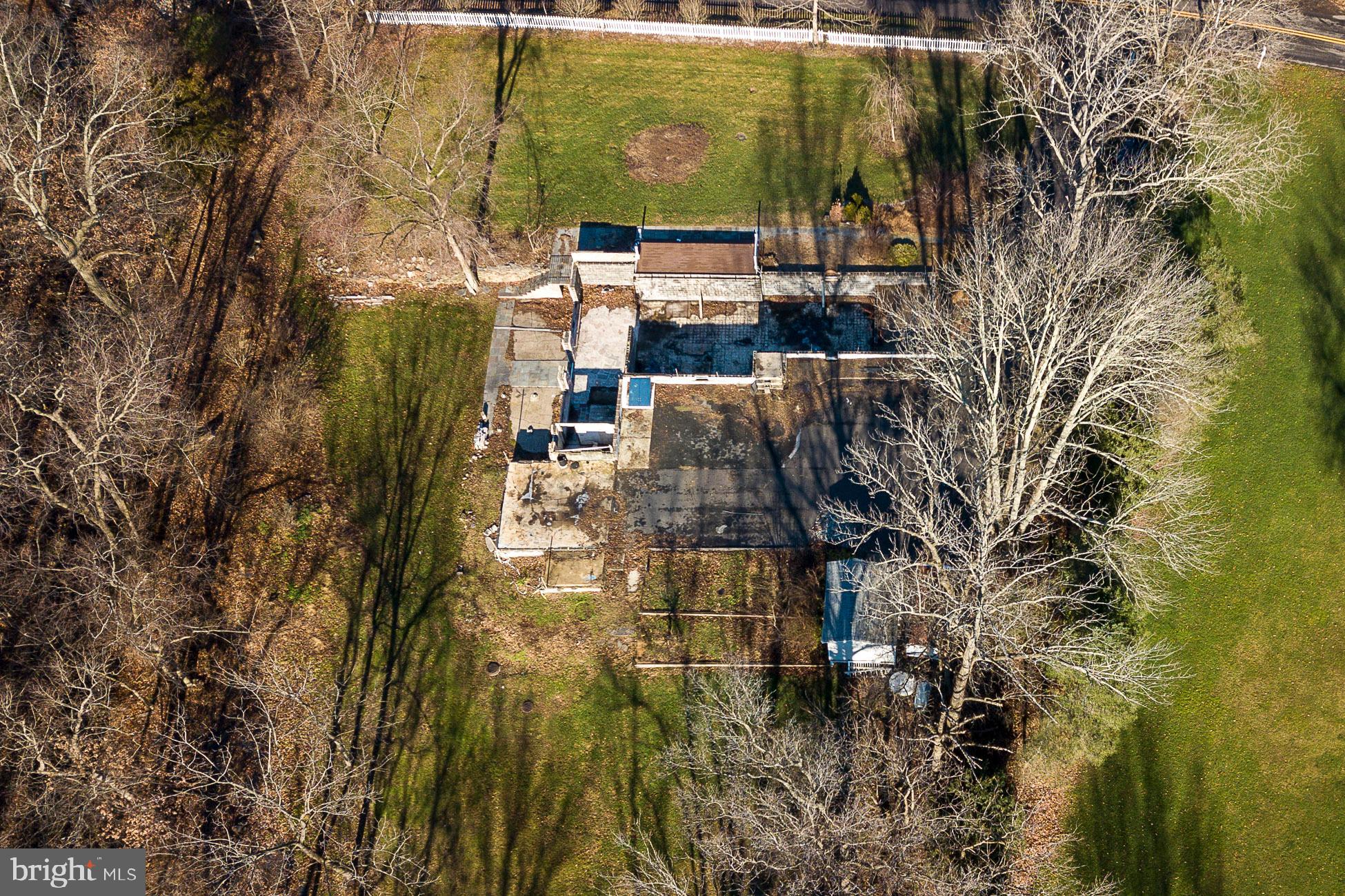 74 Woosamonsa Road Pennington, NJ 08534 - Photo 6 of 21