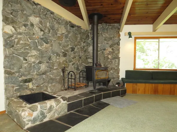 $550,000 | 25160 Pineview Drive, Colfax, CA 95713